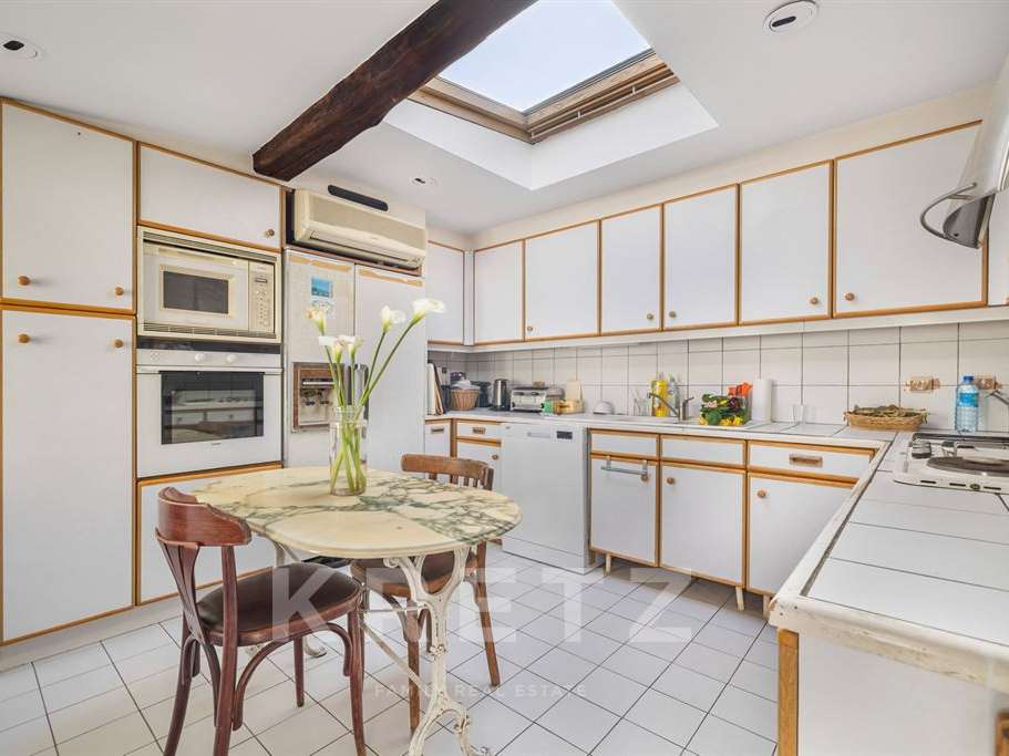 Apartment Paris 7e