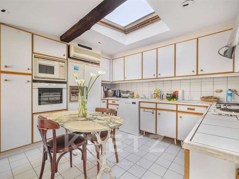 Apartment Paris 7e - 3 bedrooms - 154m²