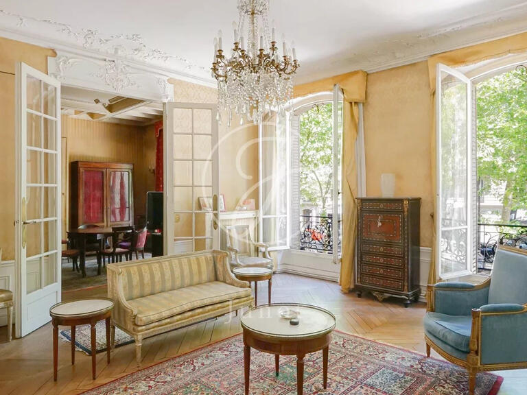 Apartment Paris 7e - 4 bedrooms - 165m²