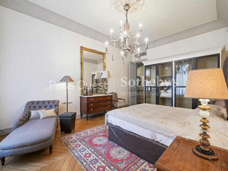 Appartement Paris 7e - 3 chambres - 320m²