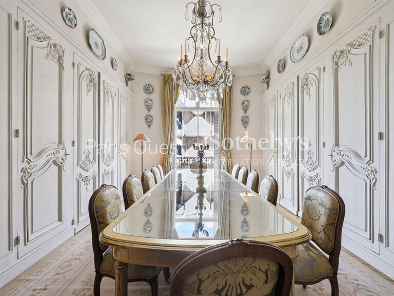 Appartement Paris 7e - 3 chambres - 320m²