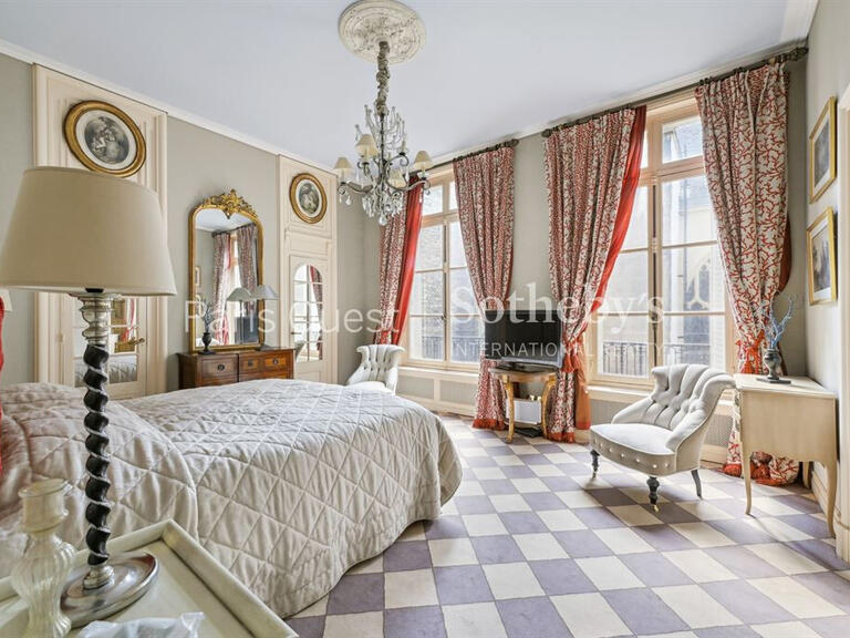 Appartement Paris 7e - 3 chambres - 320m²