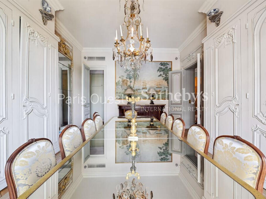 Apartment Paris 7e