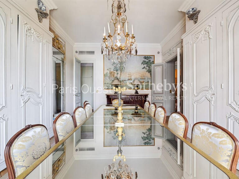 Appartement Paris 7e - 3 chambres - 320m²