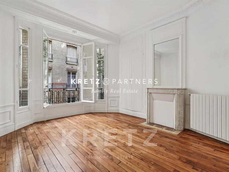 Appartement Paris 7e - 3 chambres - 115m²