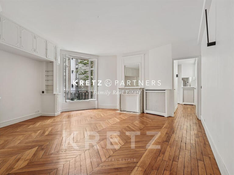 Appartement Paris 7e - 3 chambres - 115m²