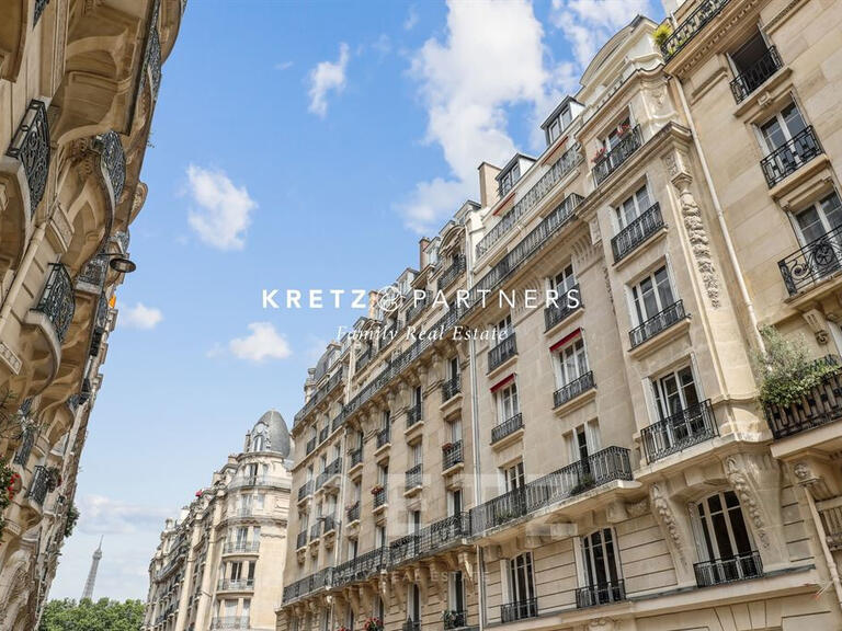Appartement Paris 7e - 3 chambres - 115m²