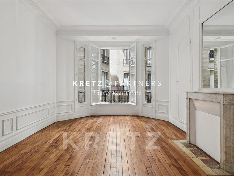 Appartement Paris 7e - 3 chambres - 115m²
