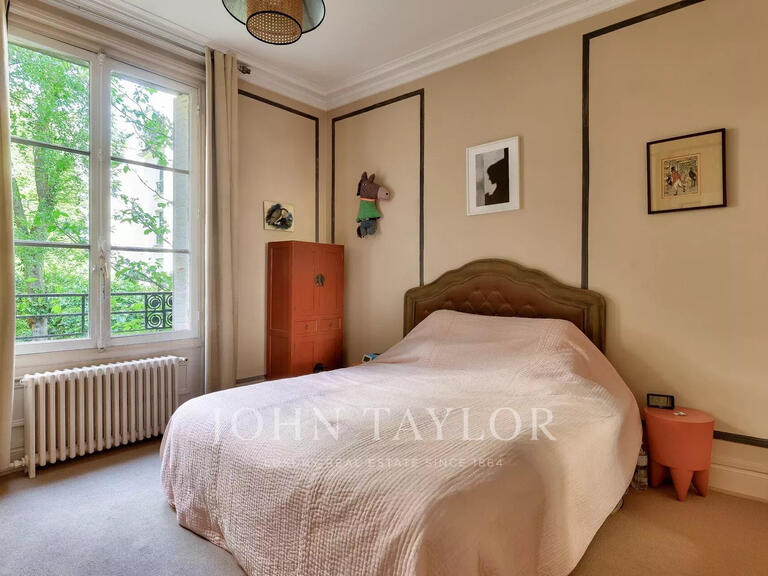 Appartement Paris 7e - 4 chambres - 136m²