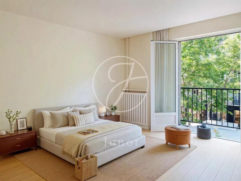 Apartment Paris 7e - 2 bedrooms - 120m²