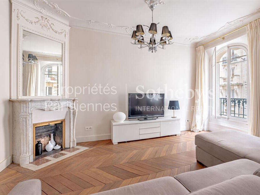 Apartment Paris 7e