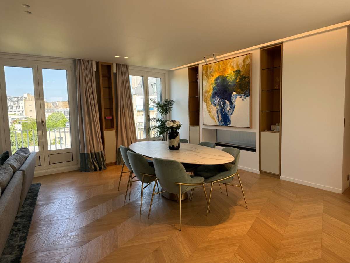 Apartment Paris 7e