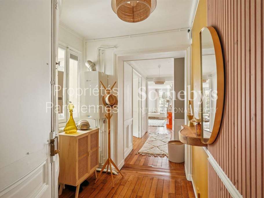 Apartment Paris 7e