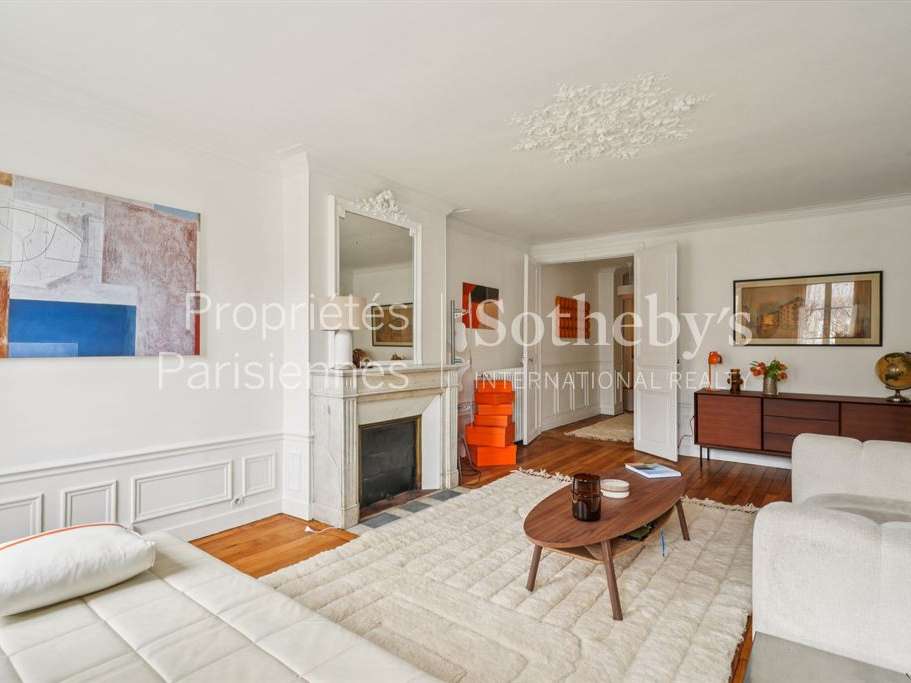 Apartment Paris 7e