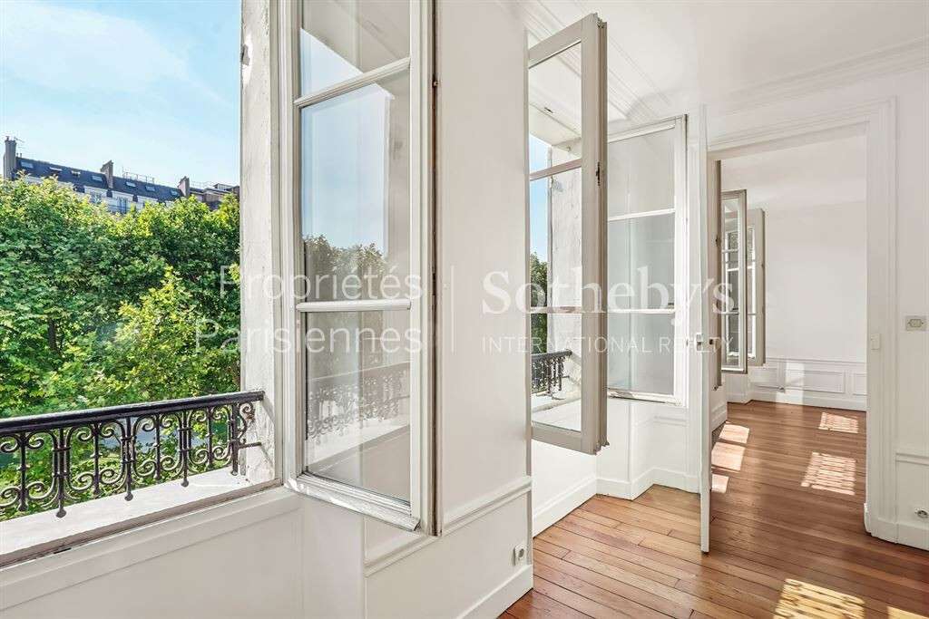 Apartment Paris 7e