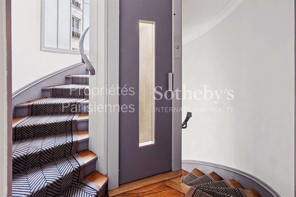 Apartment Paris 7e