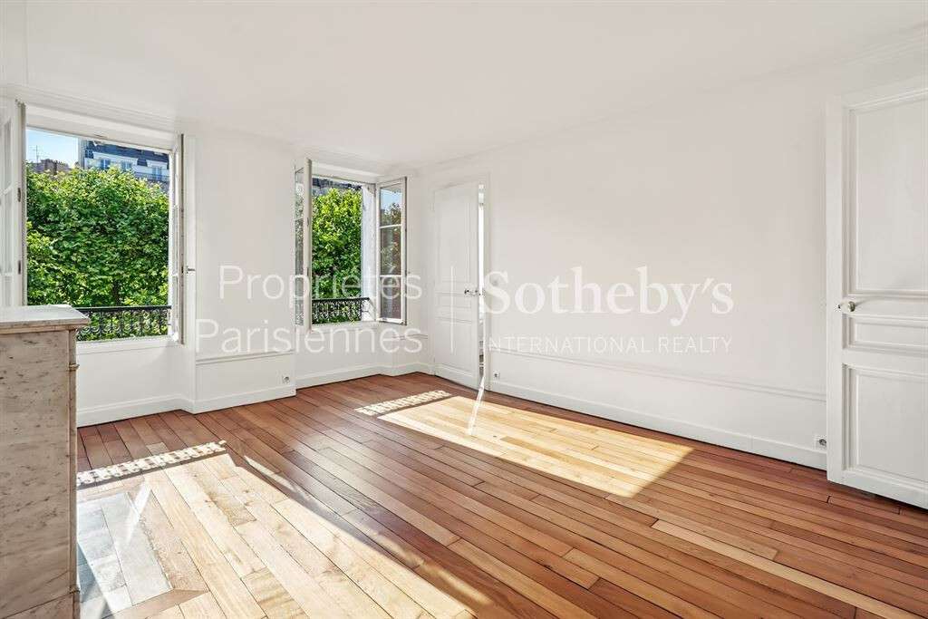Apartment Paris 7e