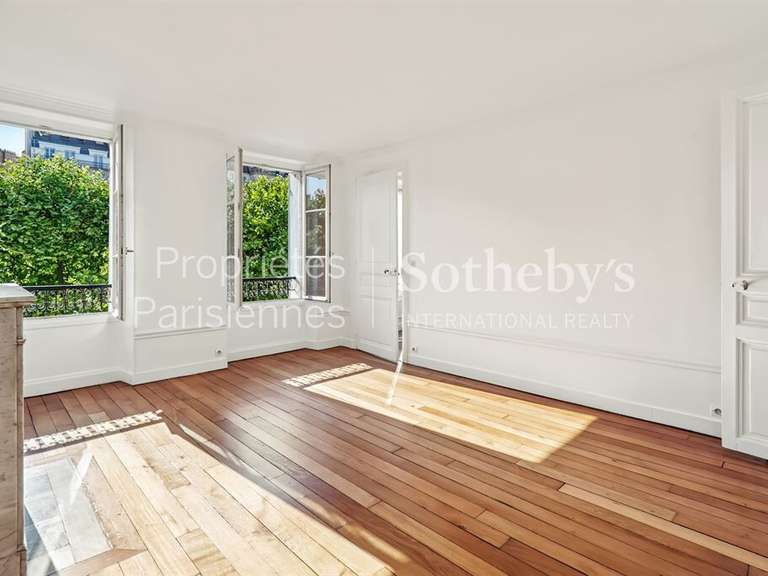 Appartement Paris 7e - 2 chambres - 91m²