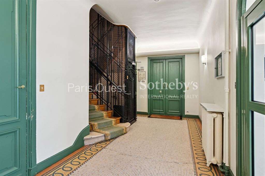 Apartment Paris 7e