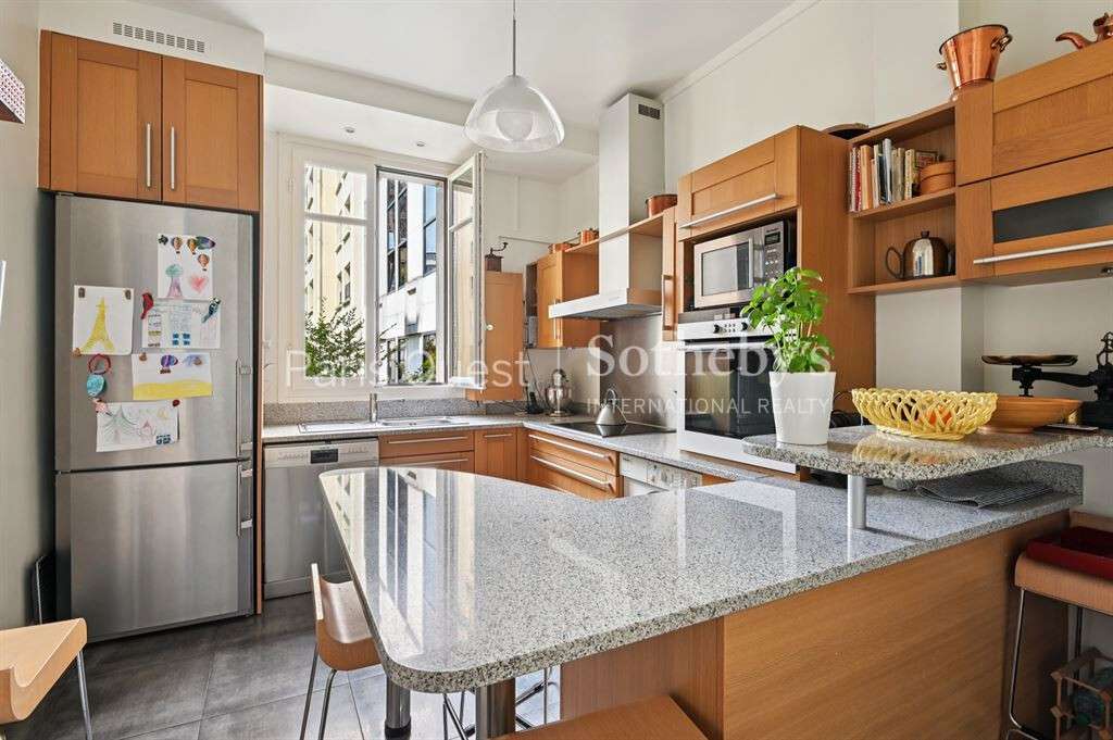 Apartment Paris 7e