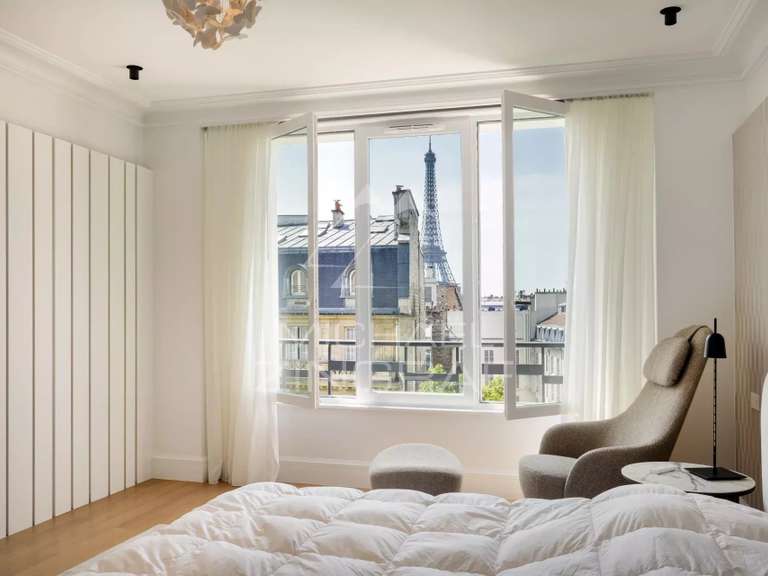 Appartement Paris 7e - 4 chambres - 329m²
