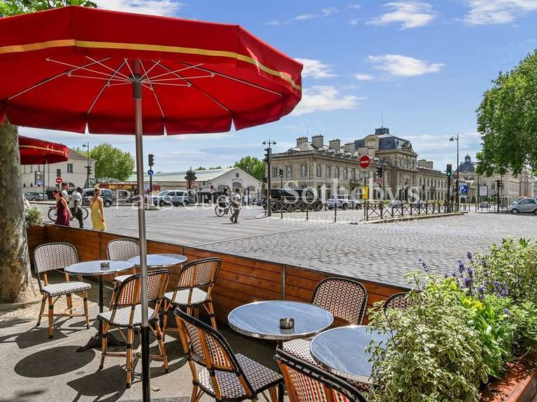 Appartement Paris 7e - 3 chambres - 128m²