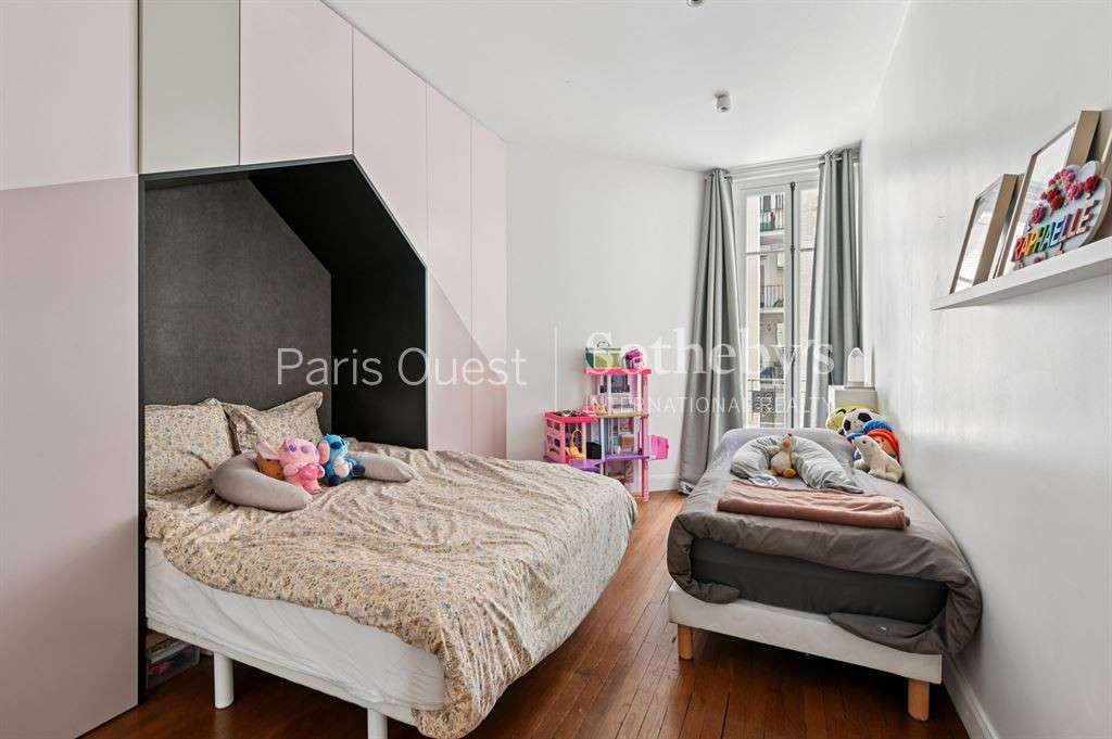 Apartment Paris 7e