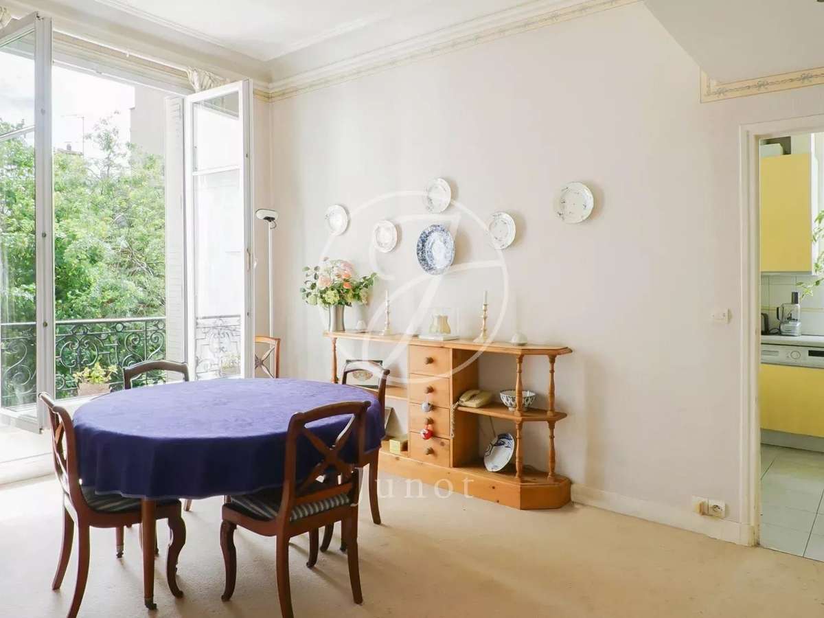 Apartment Paris 7e