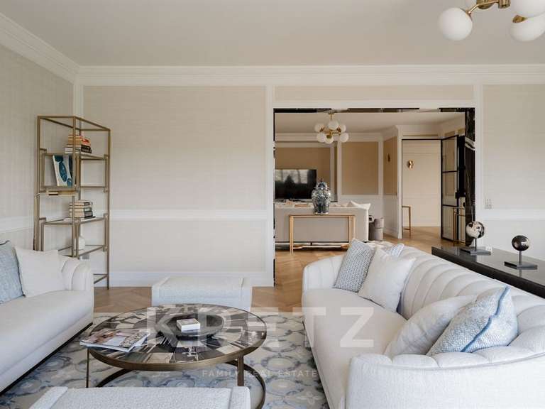 Appartement Paris 7e - 4 chambres - 265m²