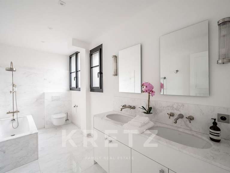Appartement Paris 7e - 4 chambres - 265m²