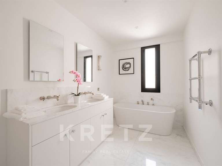 Appartement Paris 7e - 4 chambres - 265m²