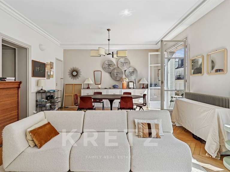 Appartement Paris 7e - 3 chambres - 118m²
