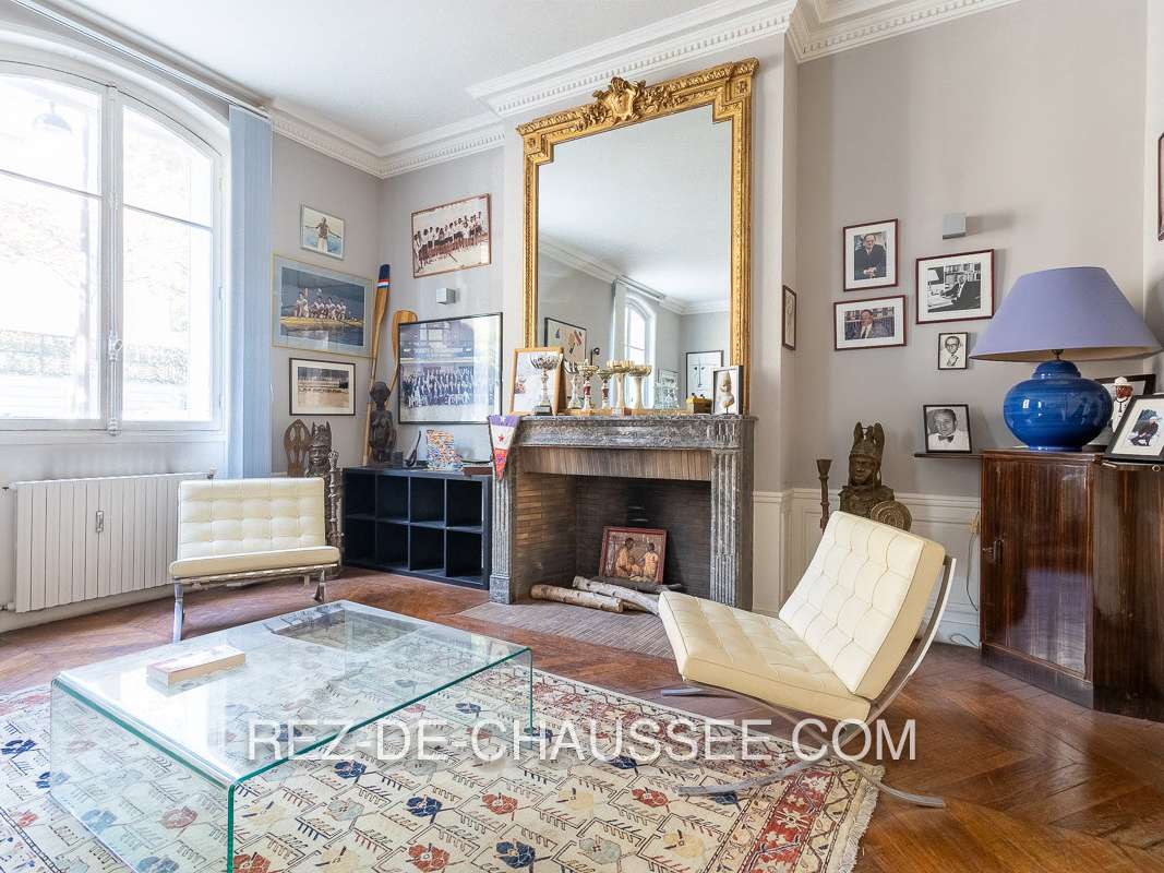 Apartment Paris 7e