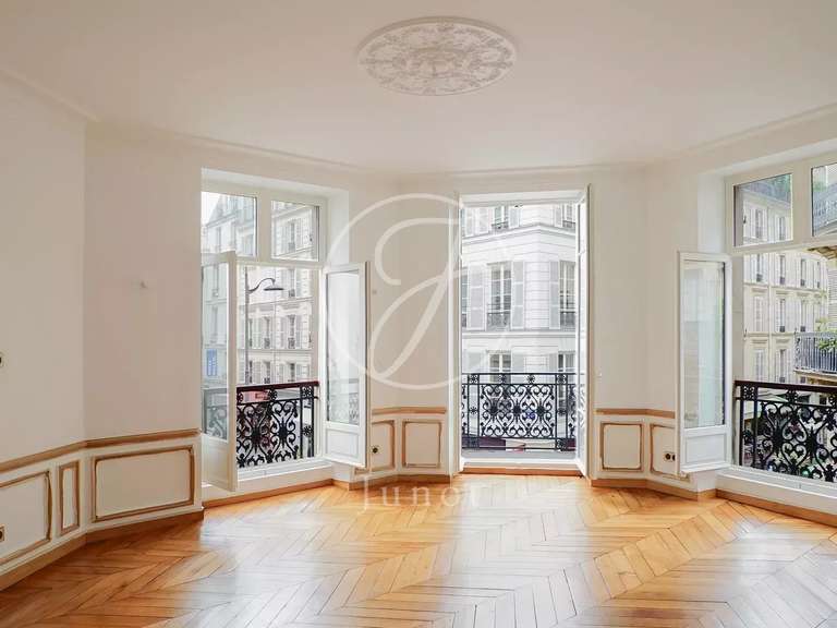 Appartement Paris 7e - 3 chambres - 171m²