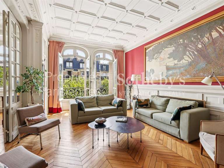 Appartement Paris 7e - 3 chambres - 185m²