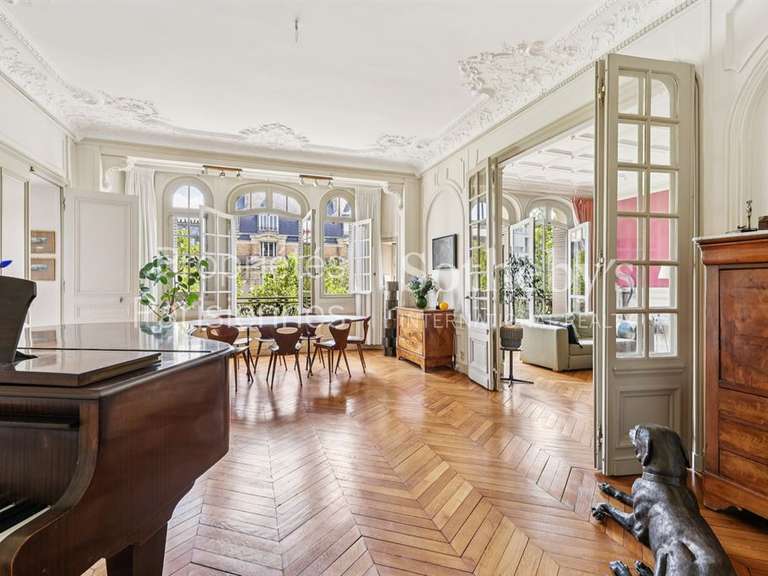 Appartement Paris 7e - 3 chambres - 185m²