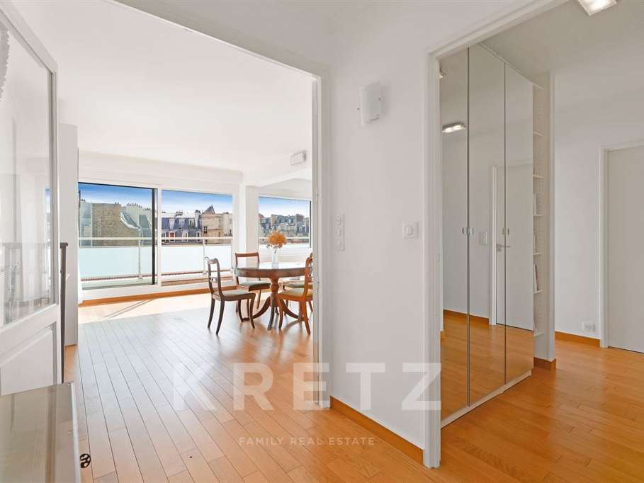 Apartment Paris 7e