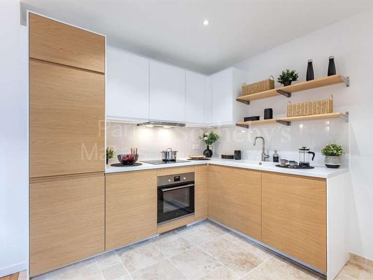 Appartement Paris 7e - 2 chambres - 70m²