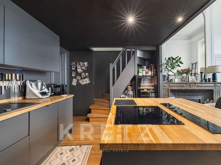 Appartement Paris 7e - 2 chambres - 64m²
