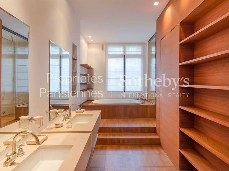 Apartment Paris 7e - 4 bedrooms - 315m²