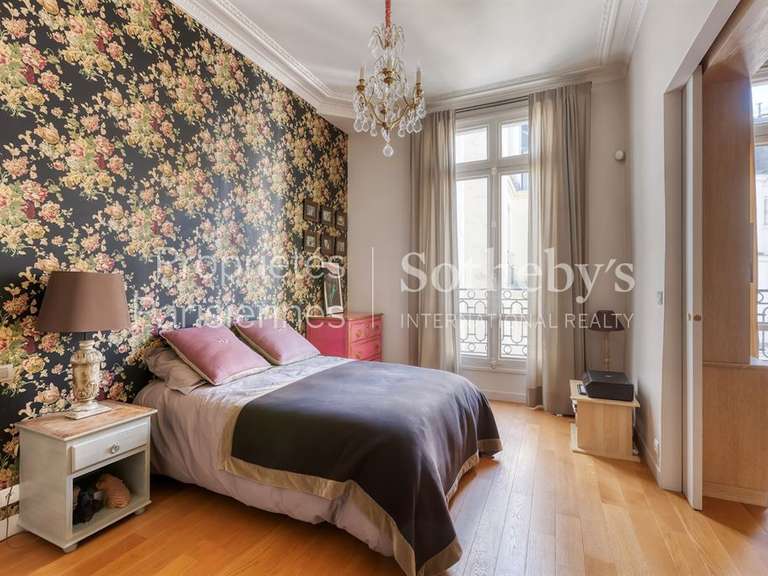Apartment Paris 7e - 2 bedrooms - 167m²