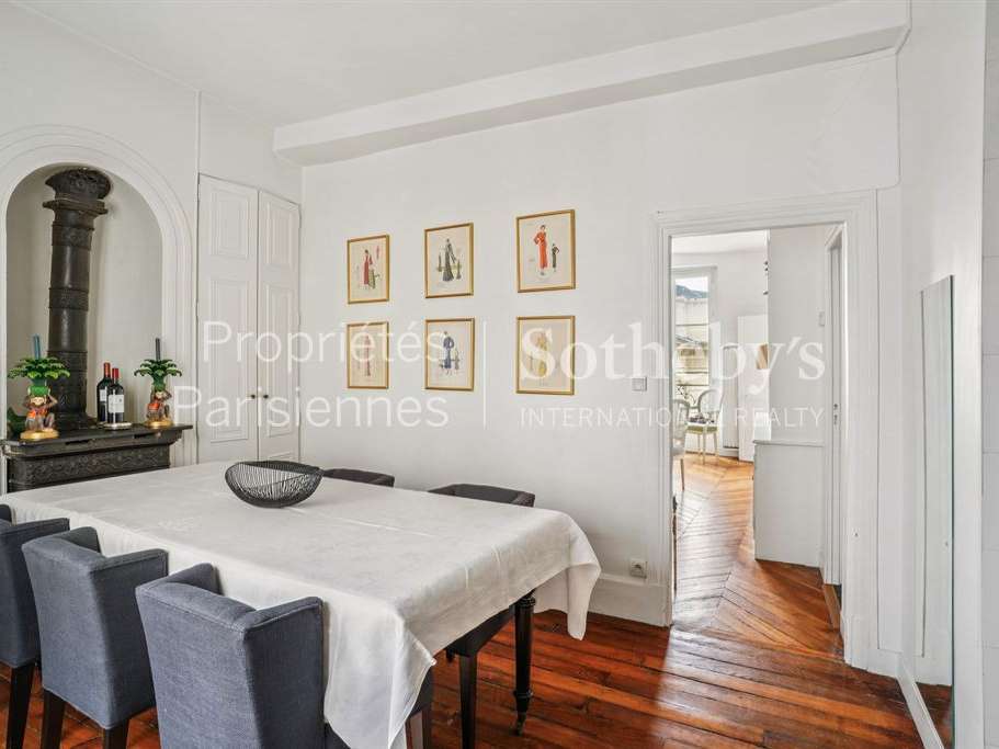 Apartment Paris 7e