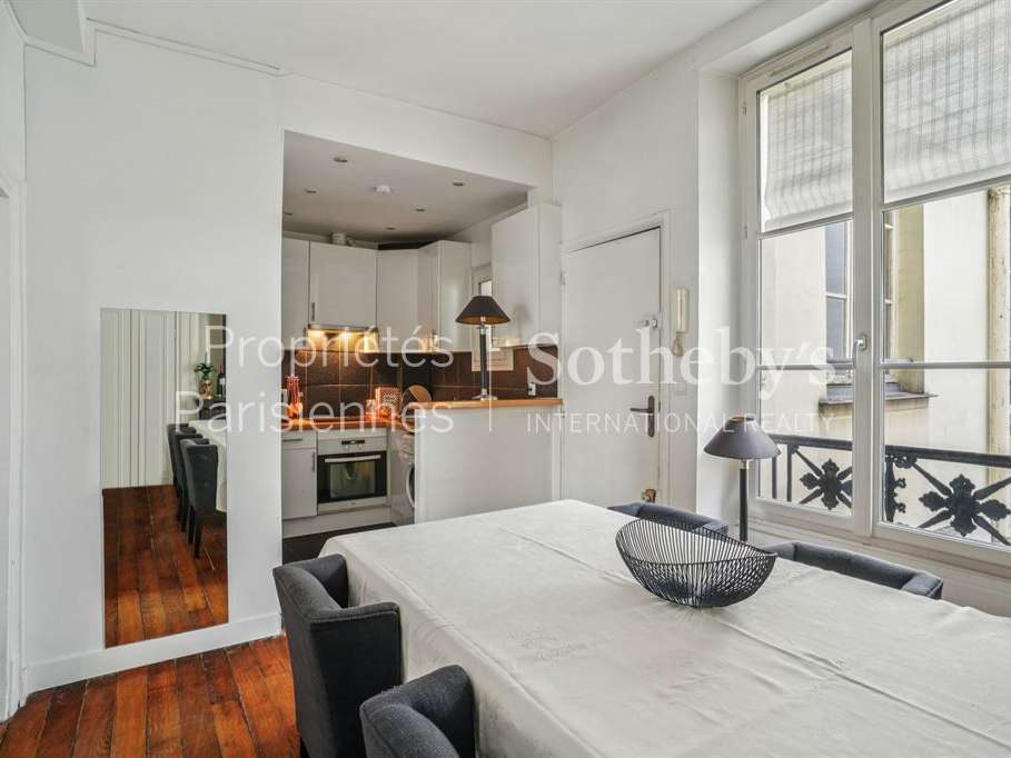 Apartment Paris 7e
