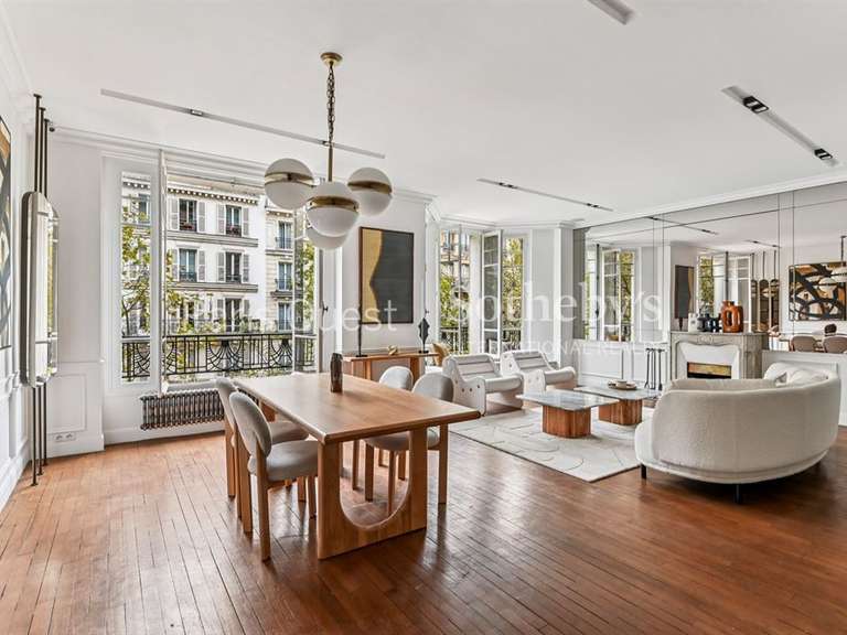 Apartment Paris 7e - 3 bedrooms - 128m²
