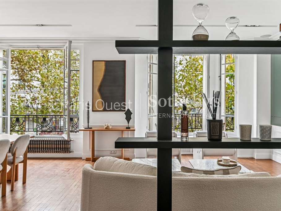 Apartment Paris 7e