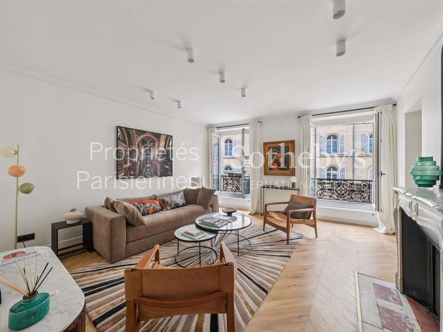 Apartment Paris 7e