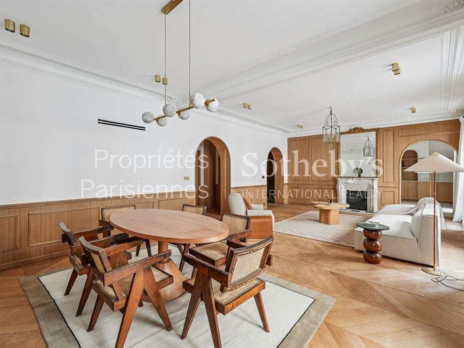 Apartment Paris 7e