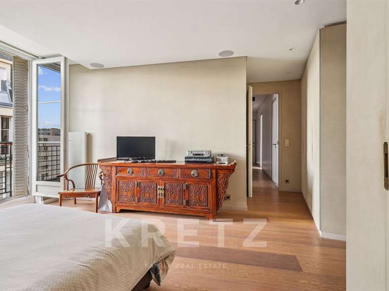 Apartment Paris 7e - 4 bedrooms - 188m²