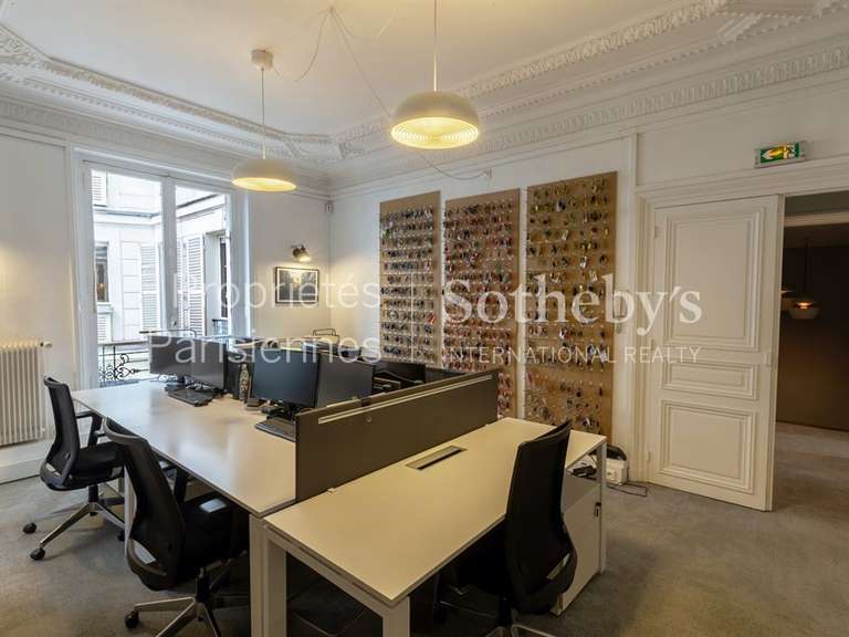 Appartement Paris 7e - 3 chambres - 222m²