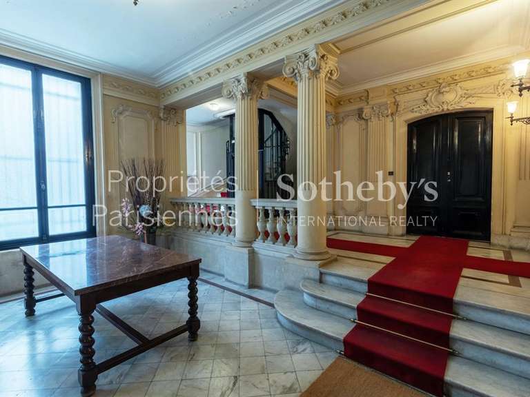 Appartement Paris 7e - 3 chambres - 222m²